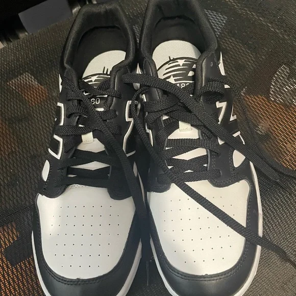 New Balance 480 Men's Black and White Sneakers - Picture 6 of 11